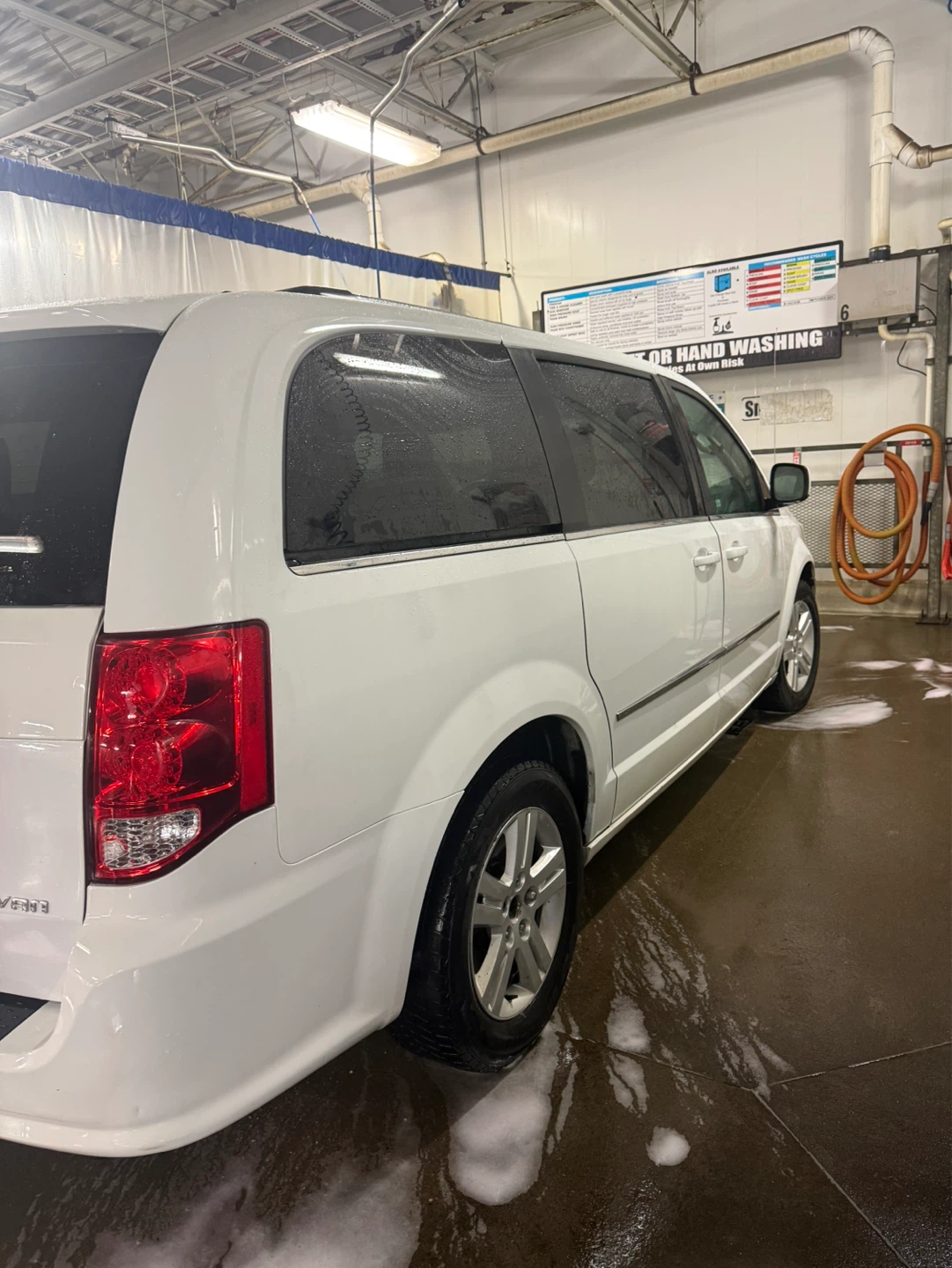 2017  Dodge Grand Caravan 7 passenger - photo 4