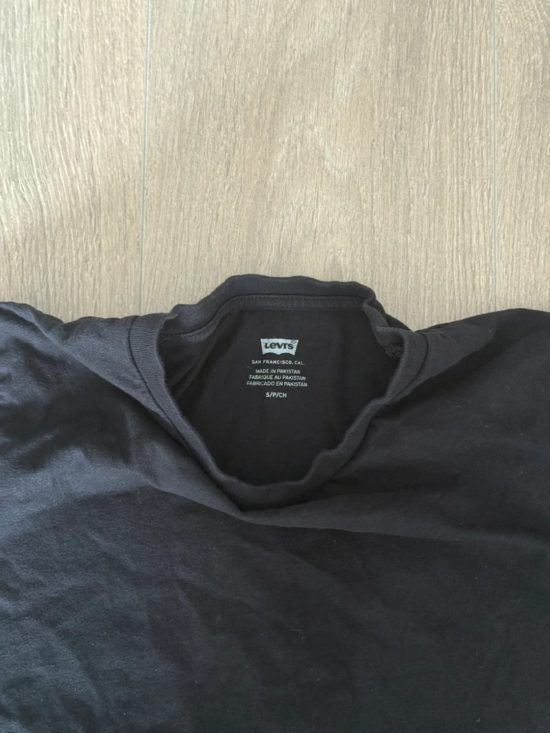 Levi's Black T-Shirt - photo 3
