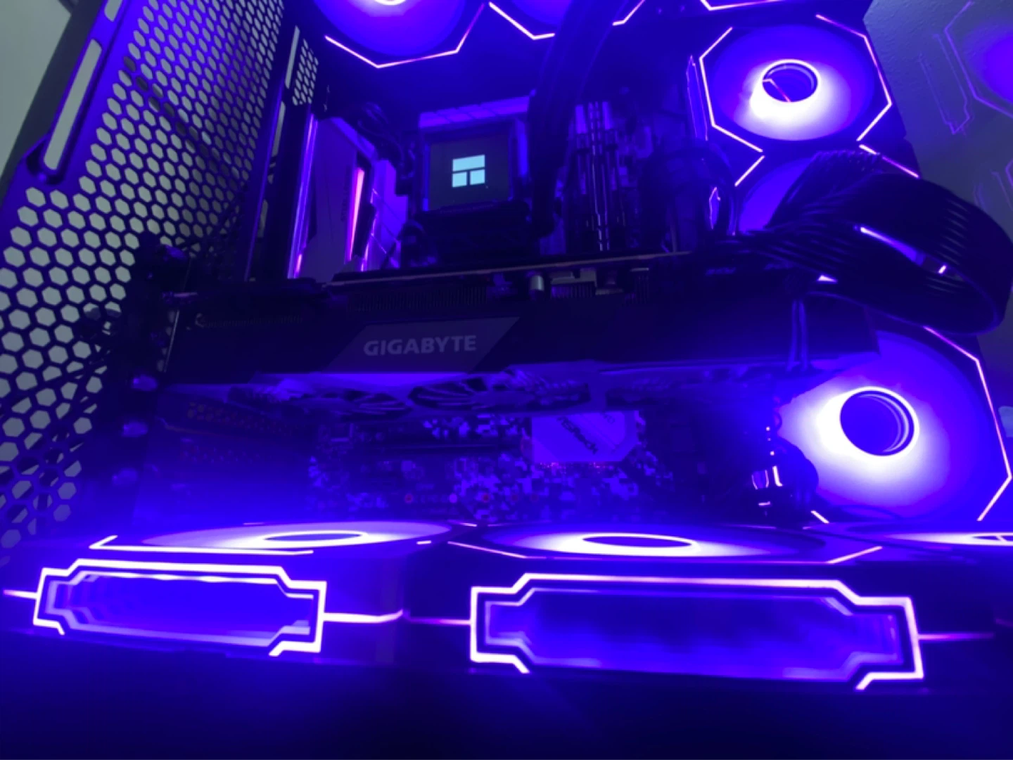 Rtx 2070 super Gigabyte - photo 2