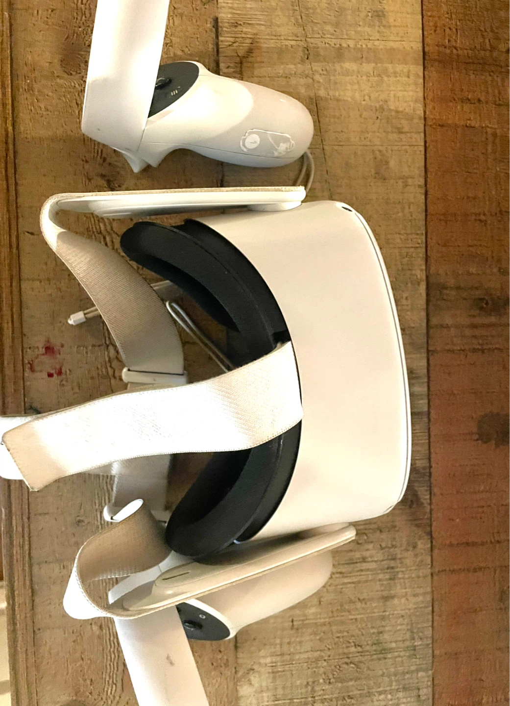 Meta Quest 2 VR Headset with Controllers🌱 - photo 2