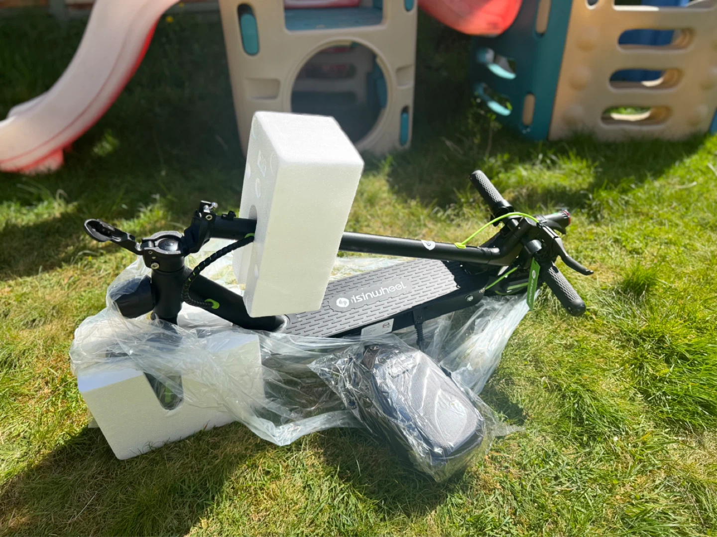 Brand new ISINWHEEL S9 MAX Electric Scooter - Black - photo 4