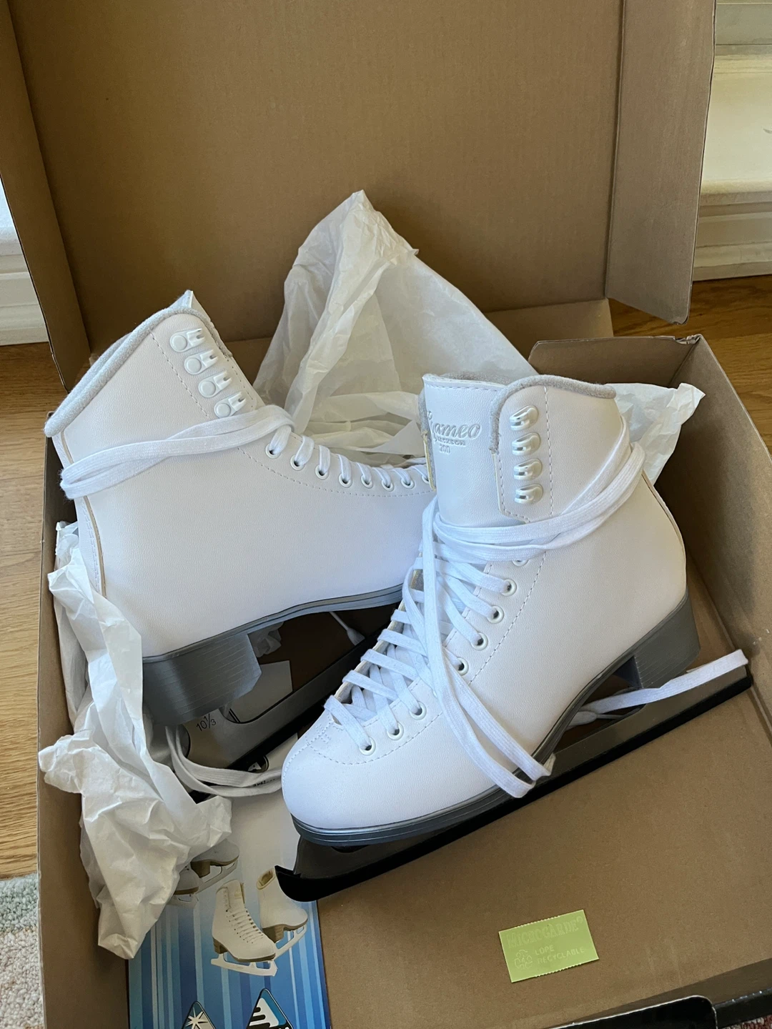 Jackson Ultima Figure Skates - White - Size 8