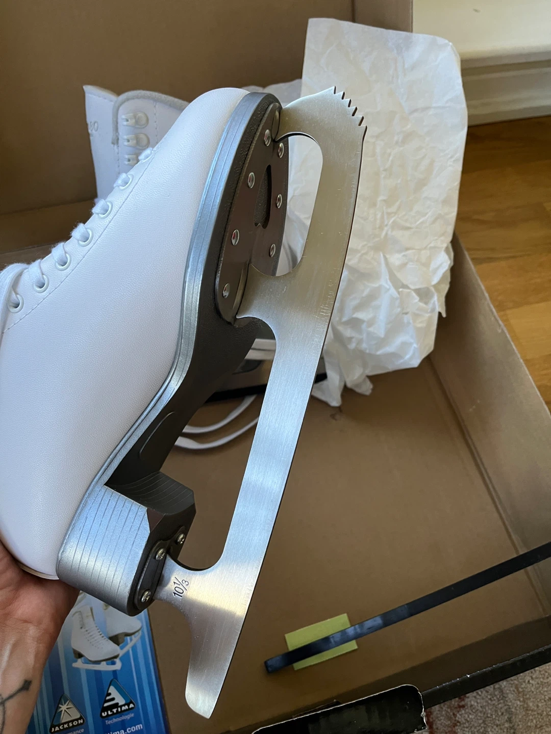Jackson Ultima Figure Skates - White - Size 8 - photo 3