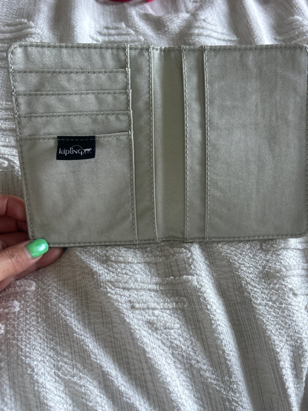 Kipling passport holder - photo 2