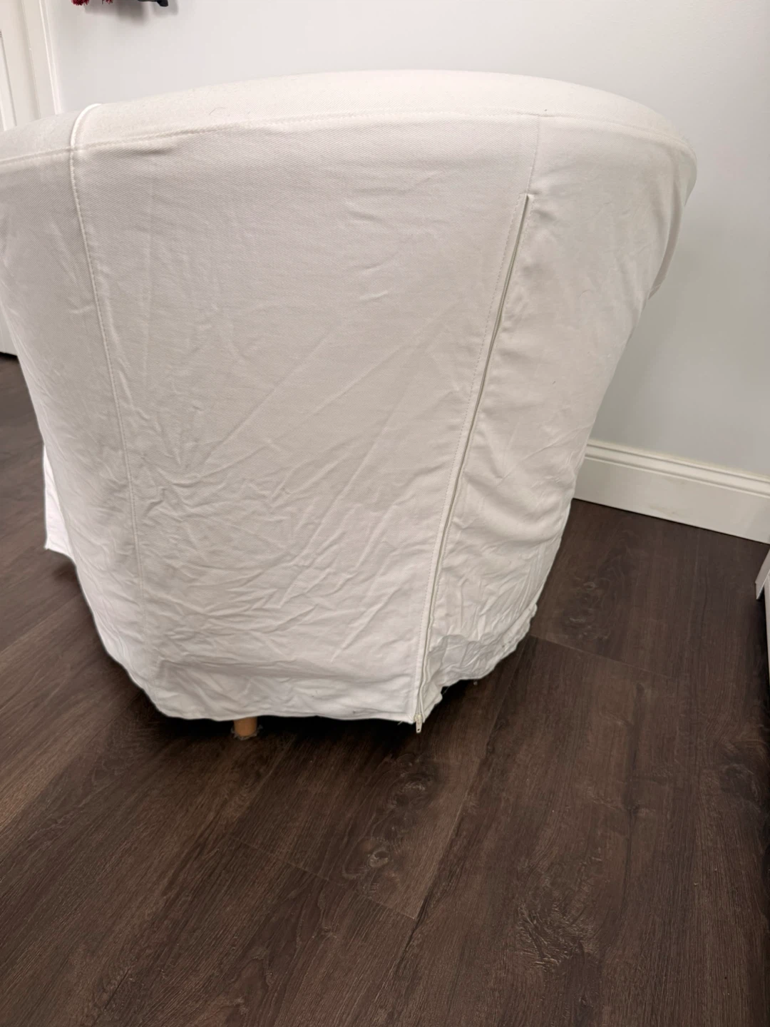 White Armchair with Slipcover - photo 2