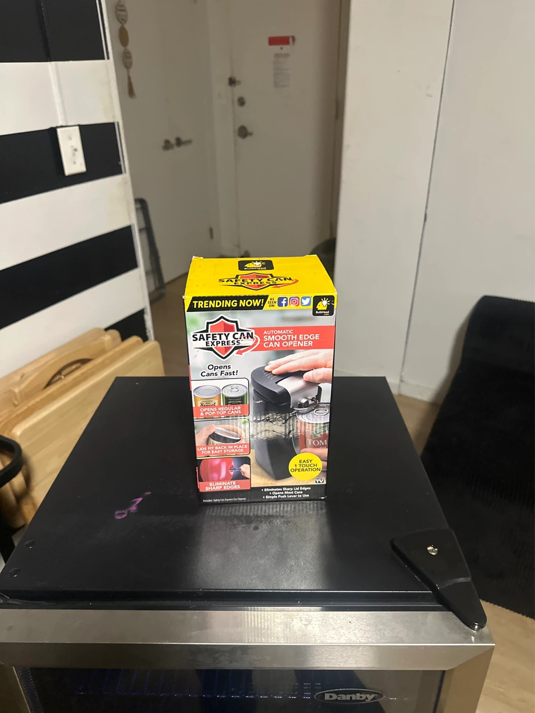 Safety Can Express Automatic Smooth Edge Can Opener