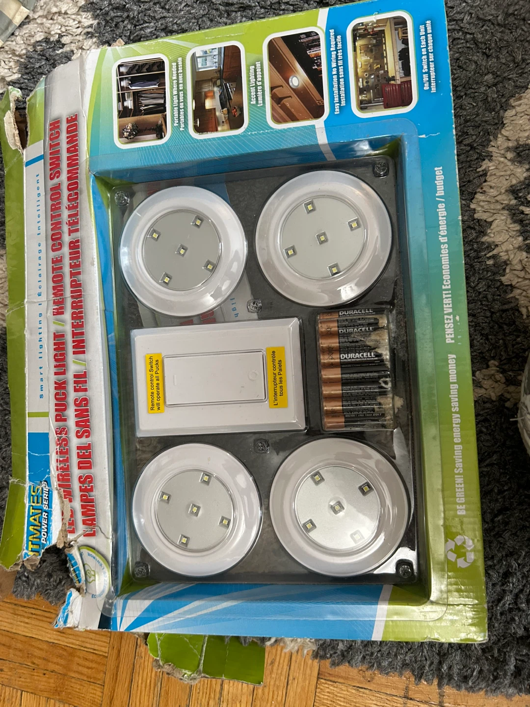 Ultimates Wireless Puck Lights with Remote