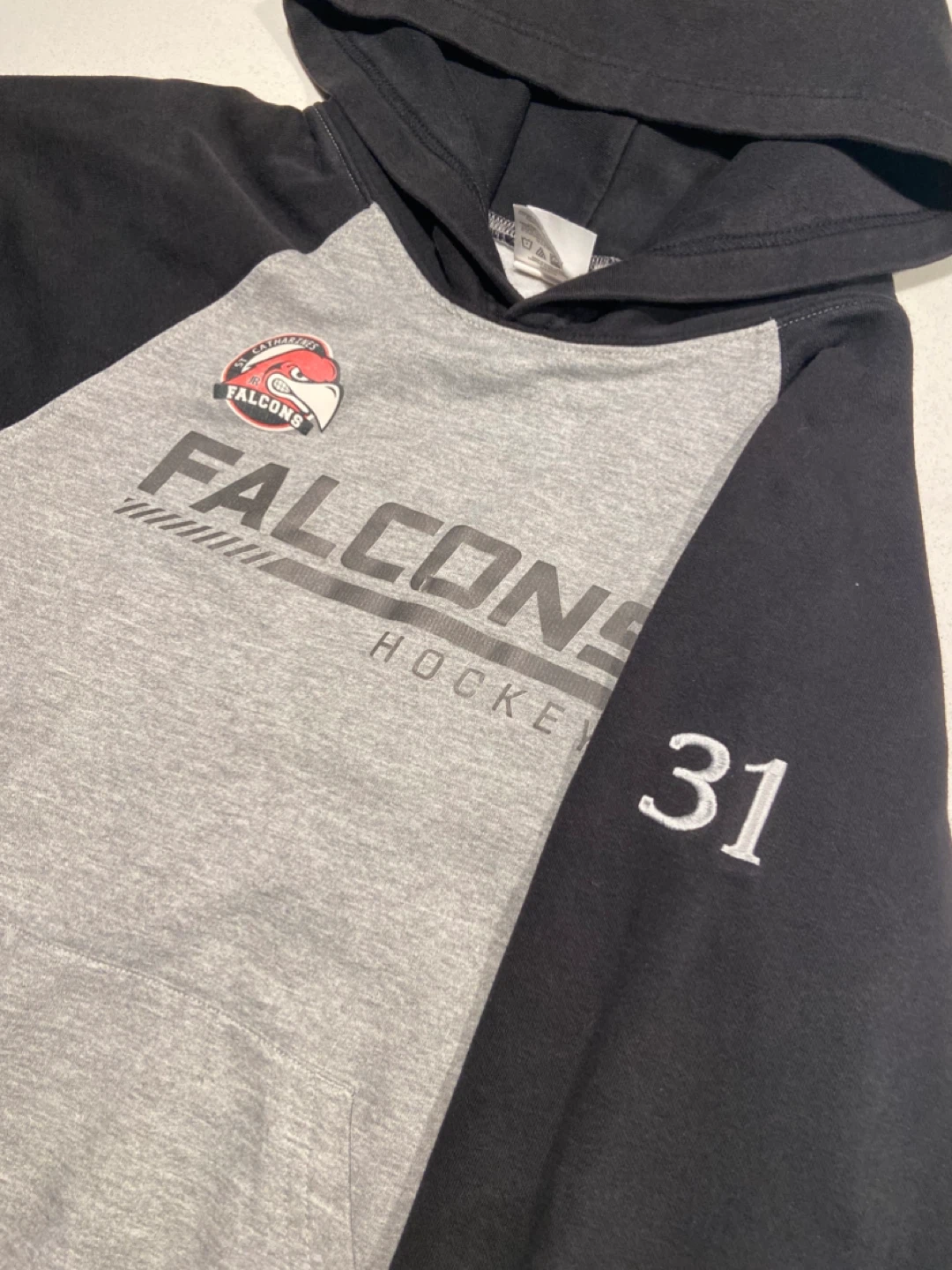 St Catharines Jr. Falcons Hockey Hoodie 31 - Youth M - photo 4