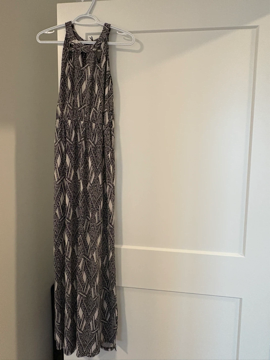Black and White Pattern Maxi Dress - photo 3