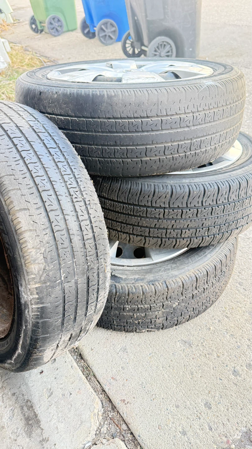 Set of 4 Motomaster Tires