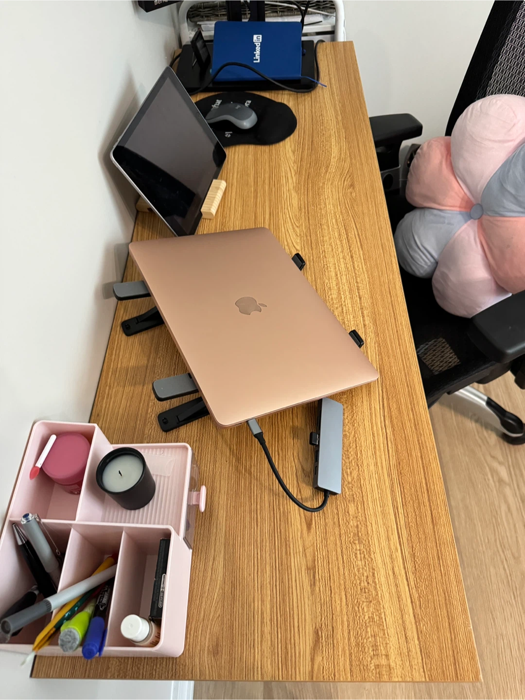 Work desk and chair - photo 3