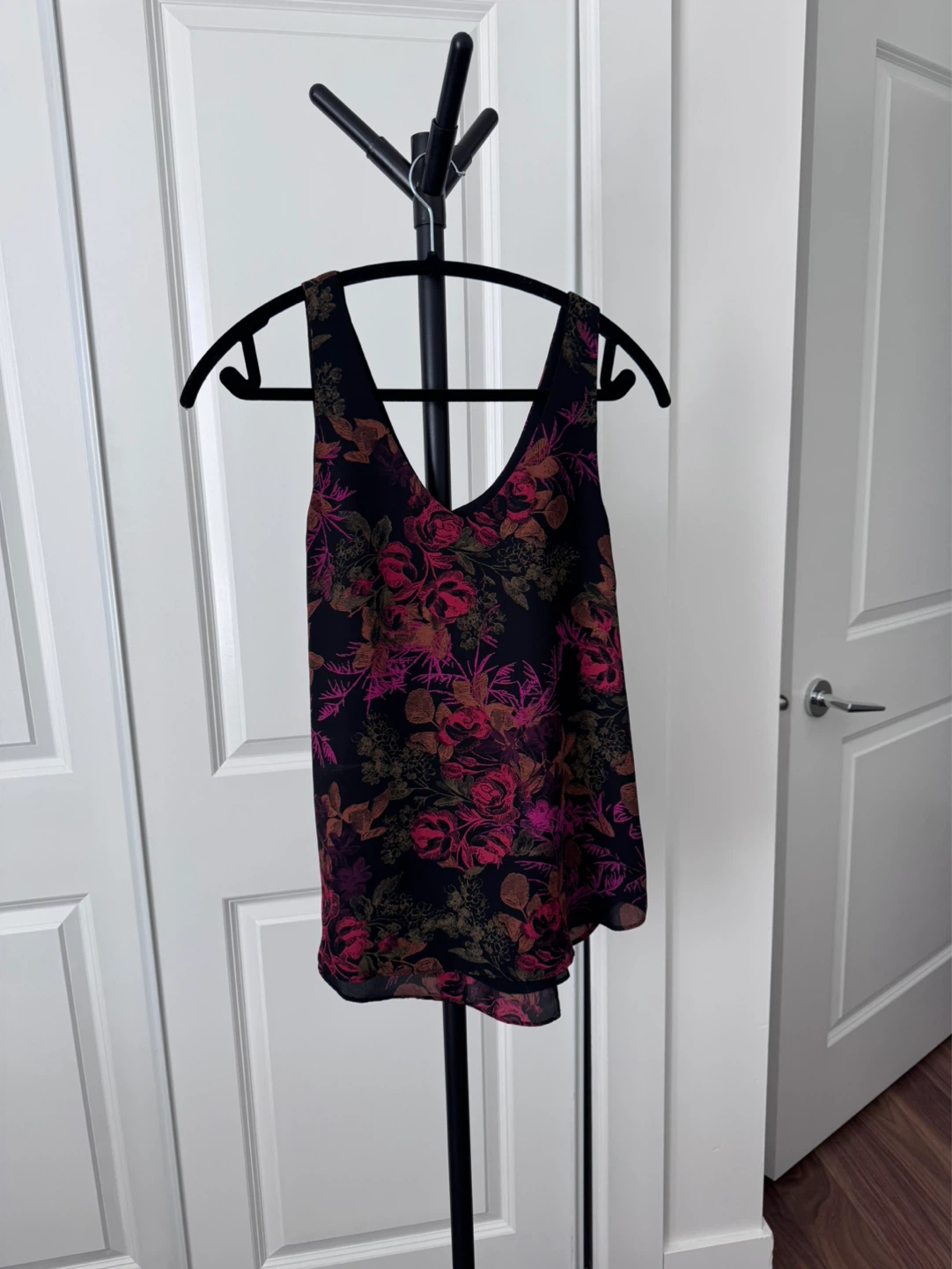 RW & CO. Women's Floral Tank Top - Size S/P