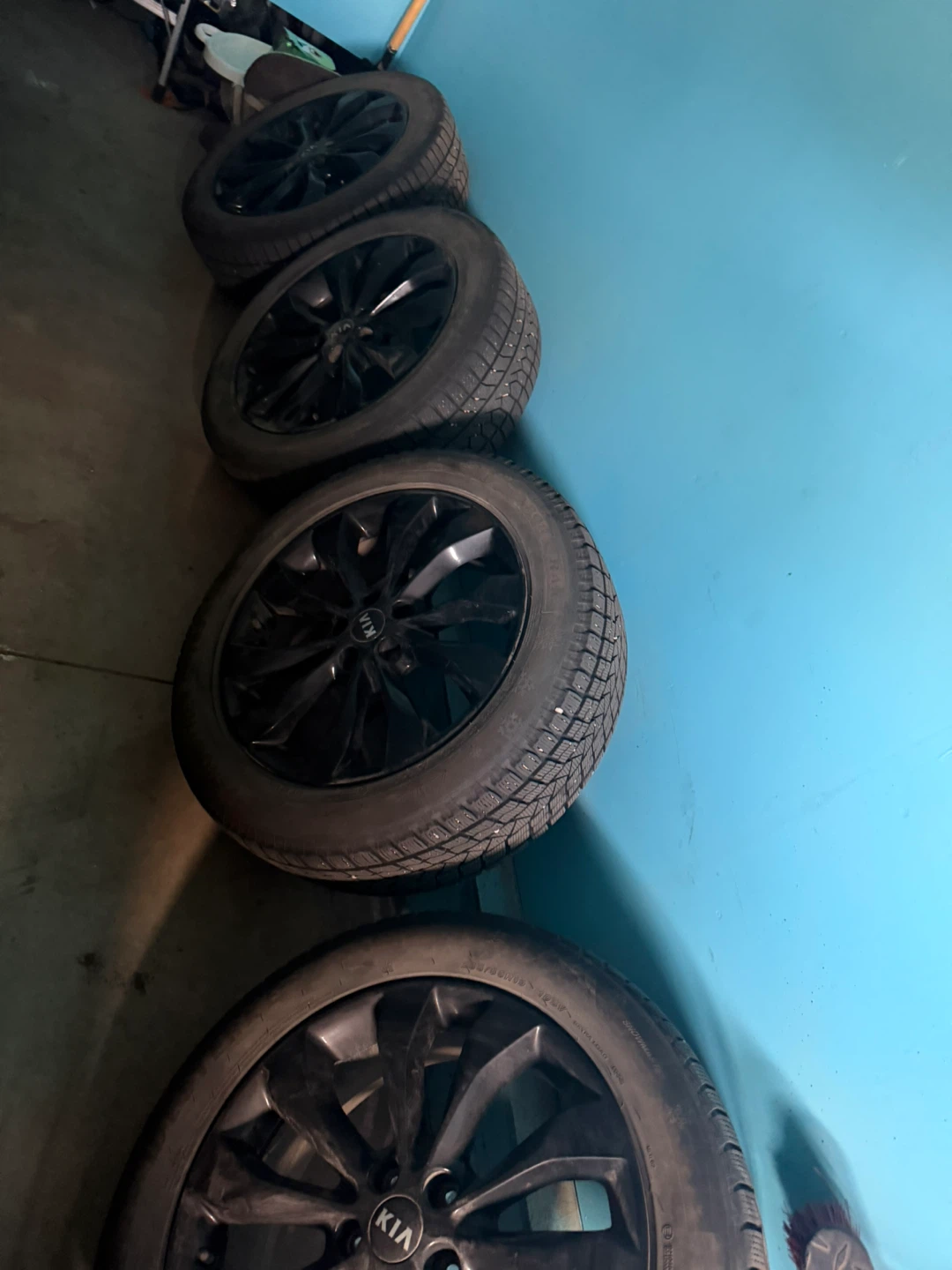 Kia Snowmaster Winter Tire and Rim - photo 3