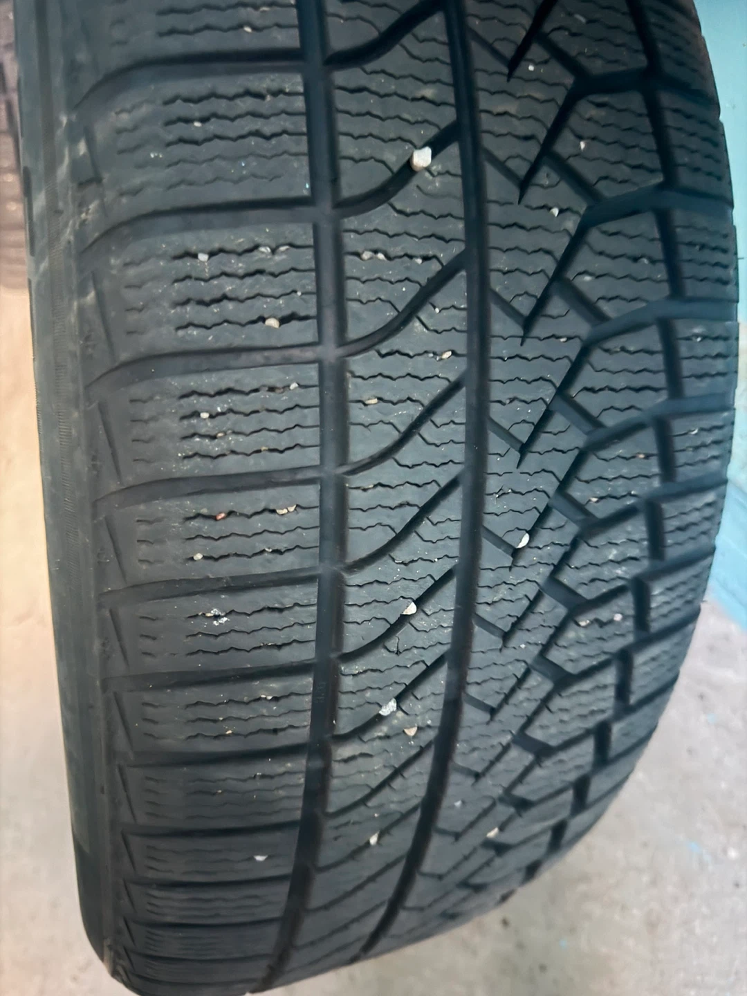 Kia Snowmaster Winter Tire and Rim - photo 5