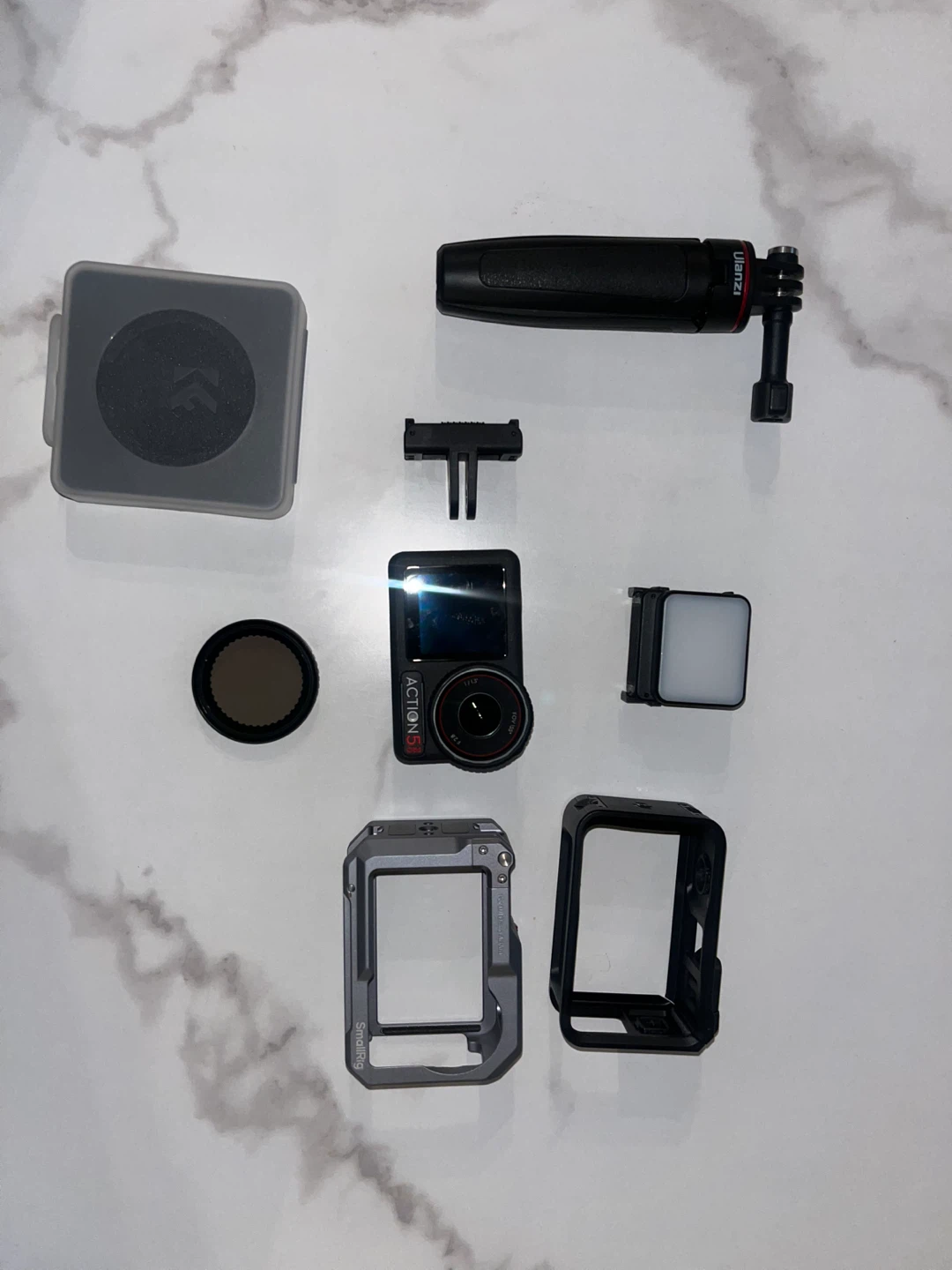 DJI OSMO Action 5 pro Camera with Accessories - photo 2