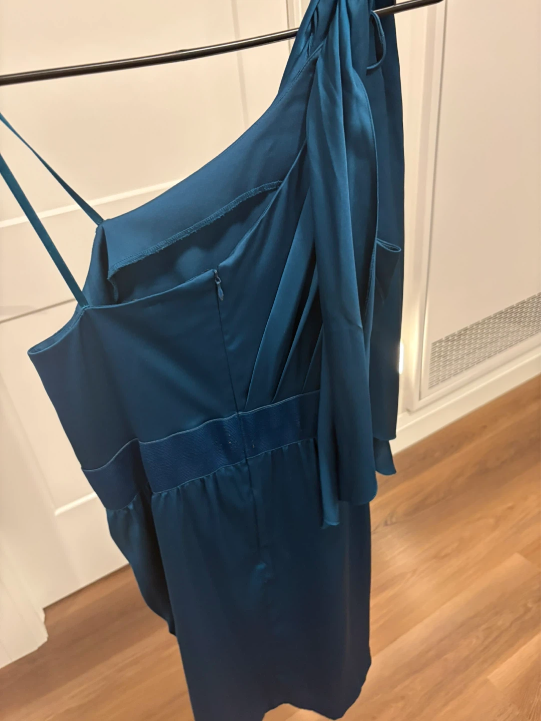Le Château Teal One-Shoulder Draped Dress - photo 2
