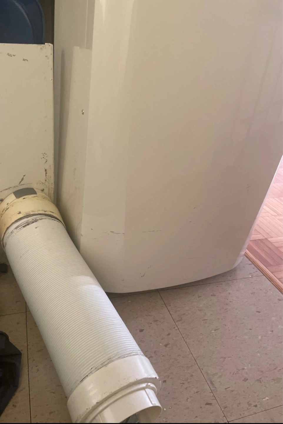 Amana Portable Air Conditioner - photo 2