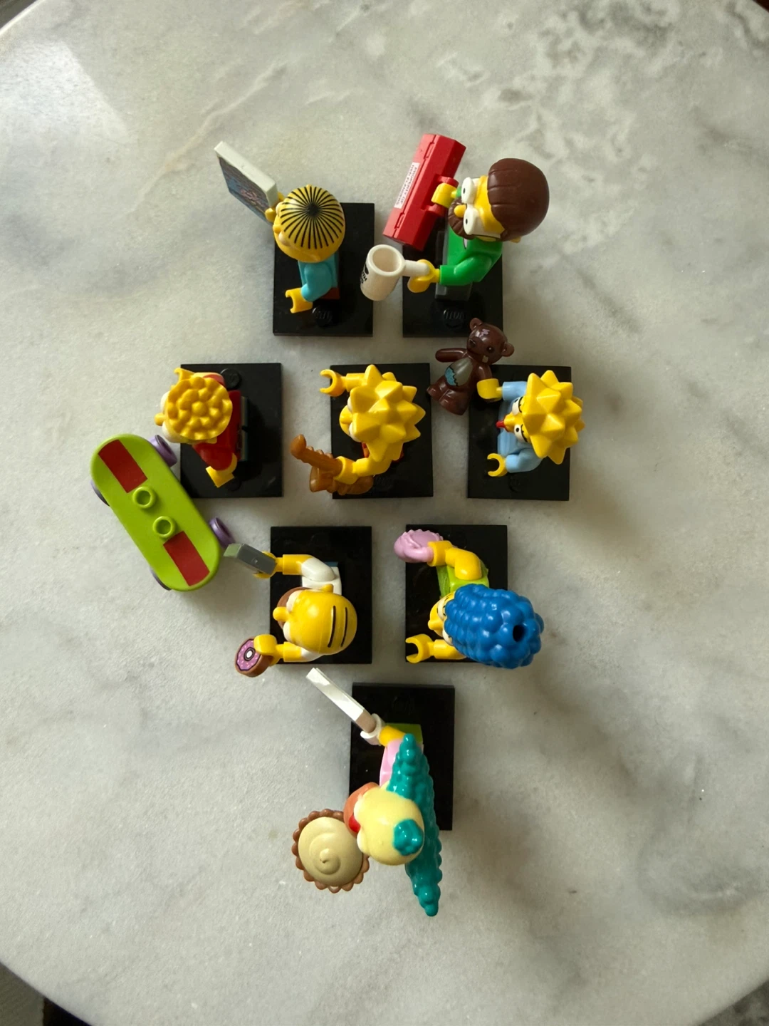 Lego The Simpsons - 8 figures - photo 3