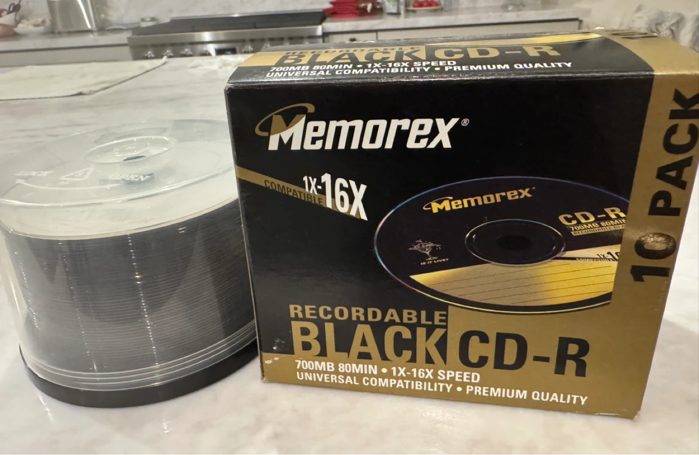 Fujifilm & Maxell DVD-R Discs and Memorex Black CD-R Discs - photo 4