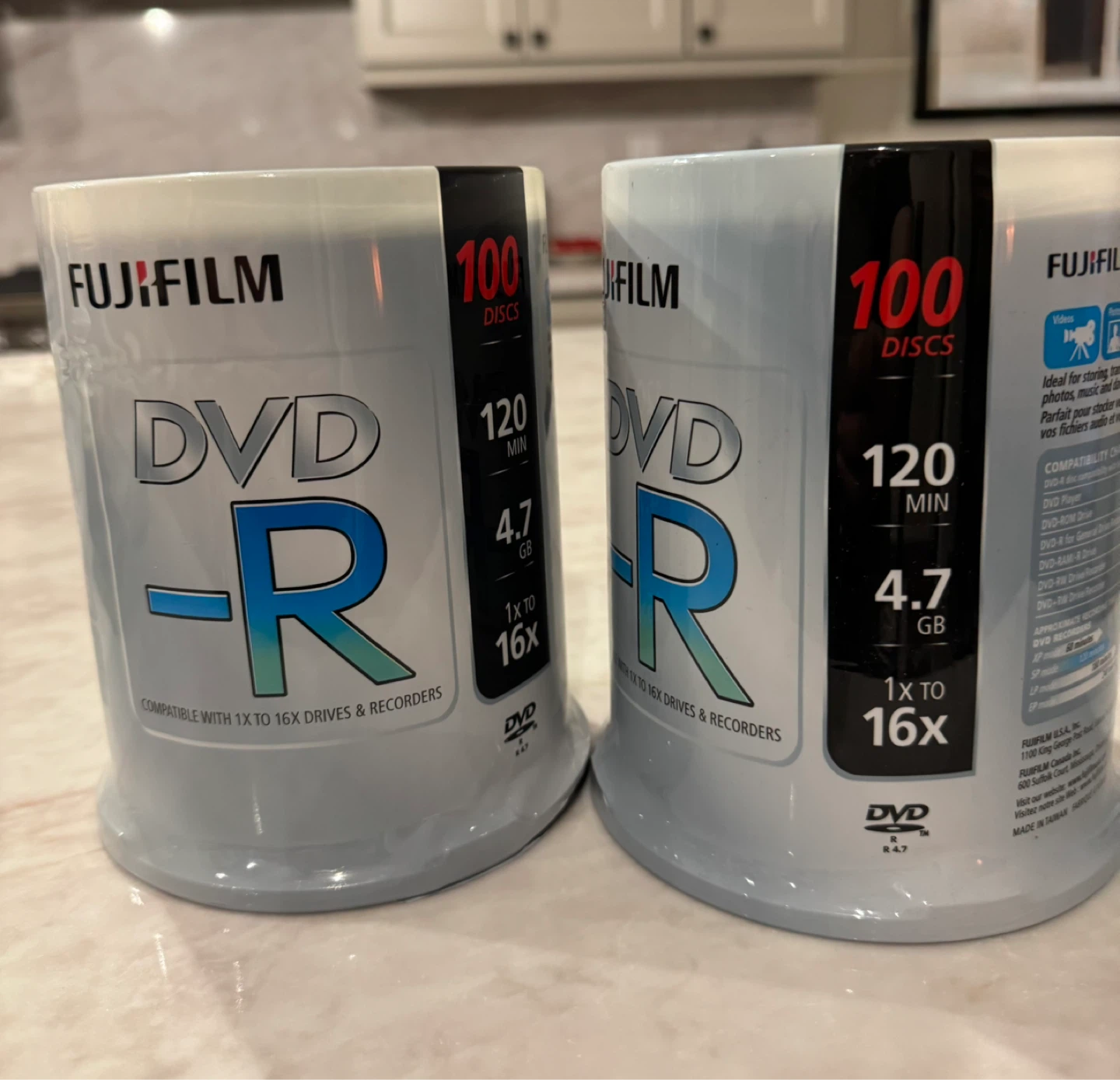 Fujifilm & Maxell DVD-R Discs and Memorex Black CD-R Discs - photo 2