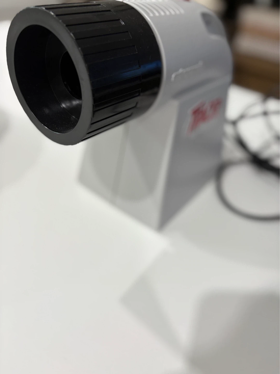 Artograph Tracer projector Model 225-360 - photo 3