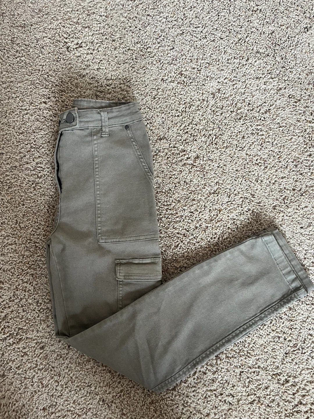 Like New! Black Tape brand Cargo Pants