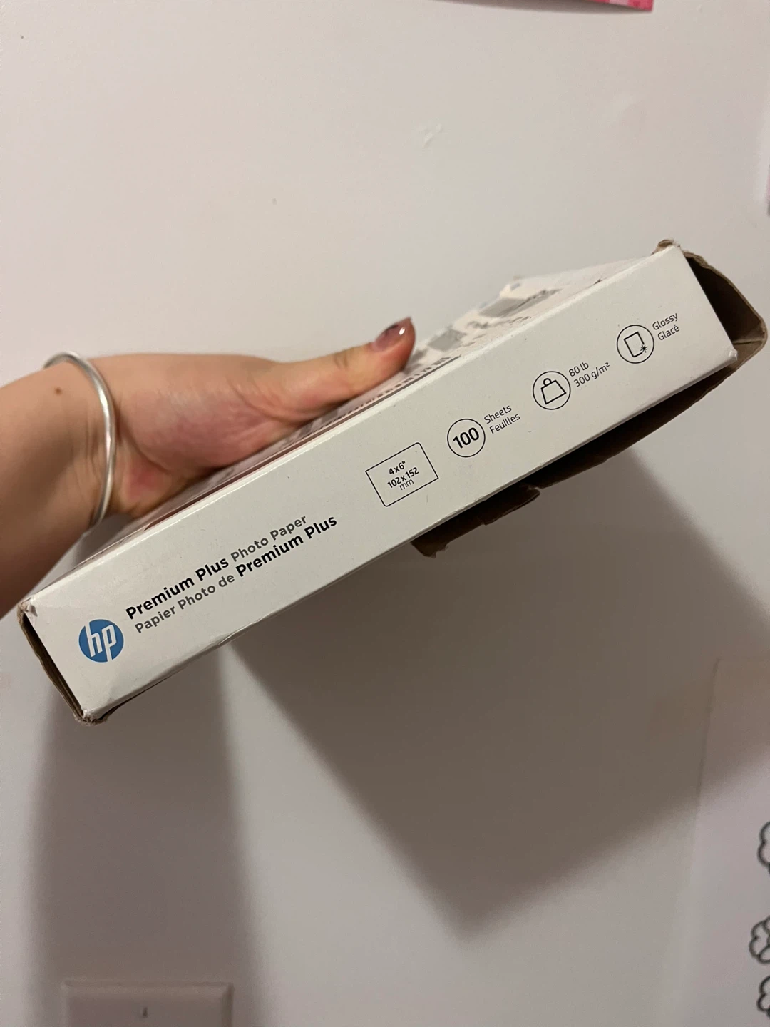 HP Premium Plus Glossy Photo Paper 100 Sheets 4 x 6 in