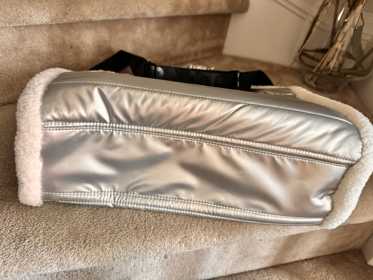 Pajar Canada Silver Puffer Bag with Shearling Trim - photo 5