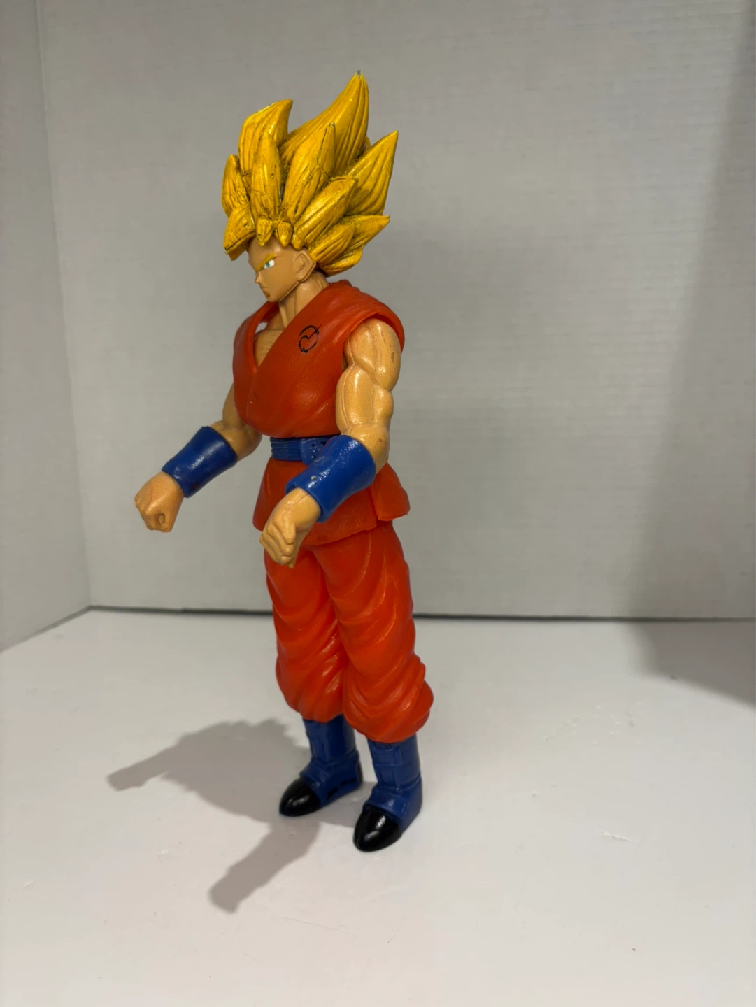 Dragon Ball Z Goku Action Figure - photo 2