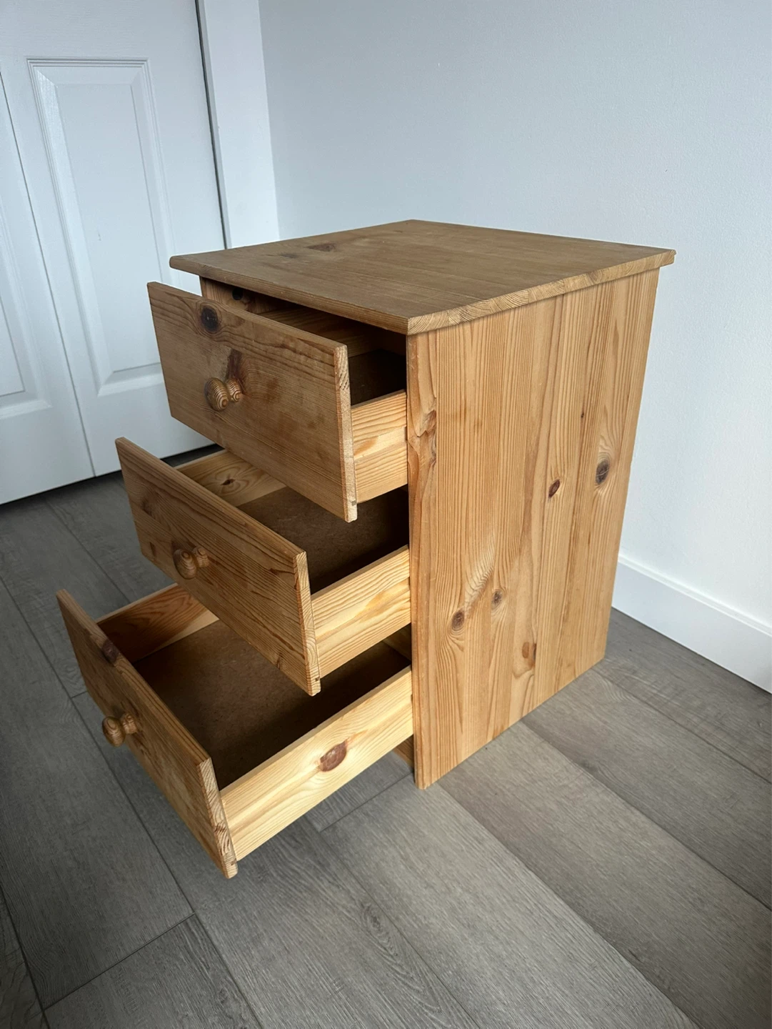 Wooden 3-Drawer Nightstand - photo 2