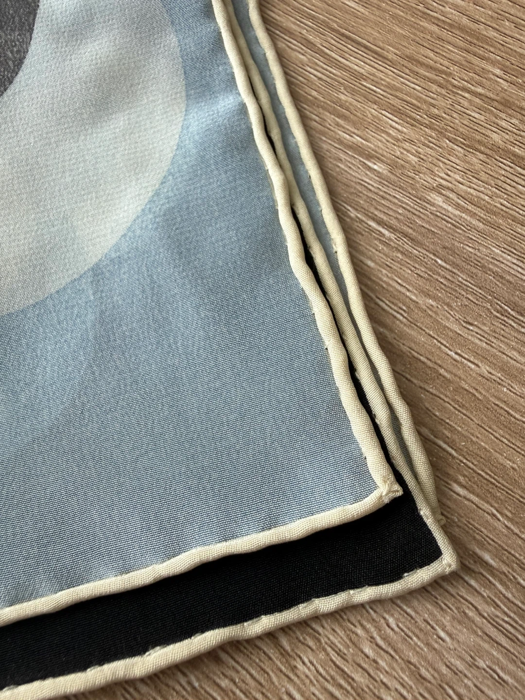 Authentic Chanel Silk Scarf 100% Silk Luxury Vintage Designer - photo 5