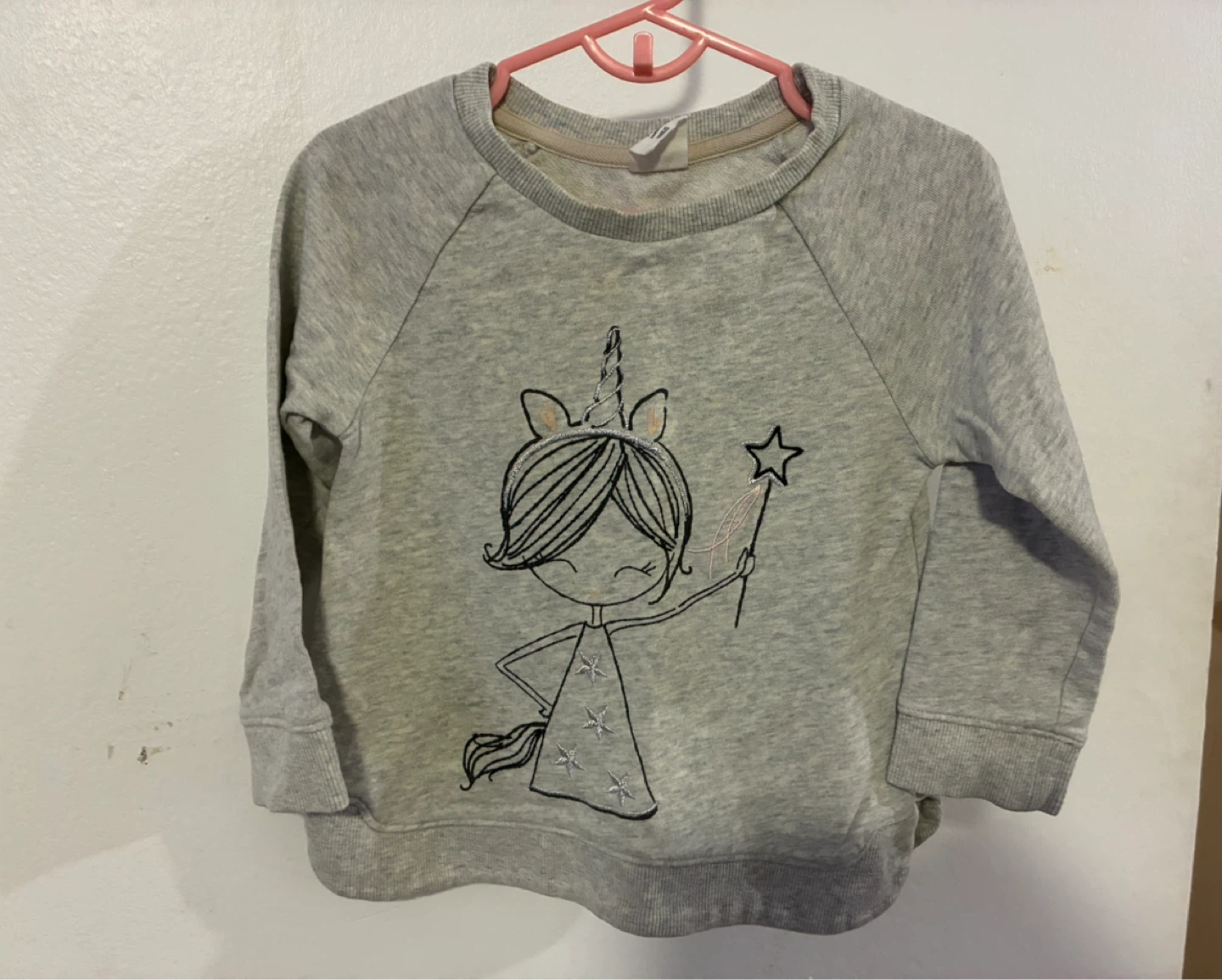 Kids Gray Unicorn Graphic Sweatshirt