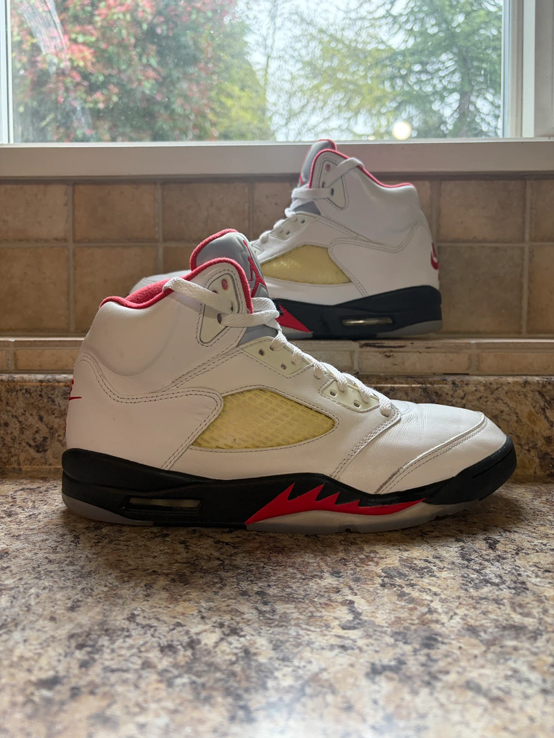 Air Jordan 5 Retro 'Fire Red' White Sneakers