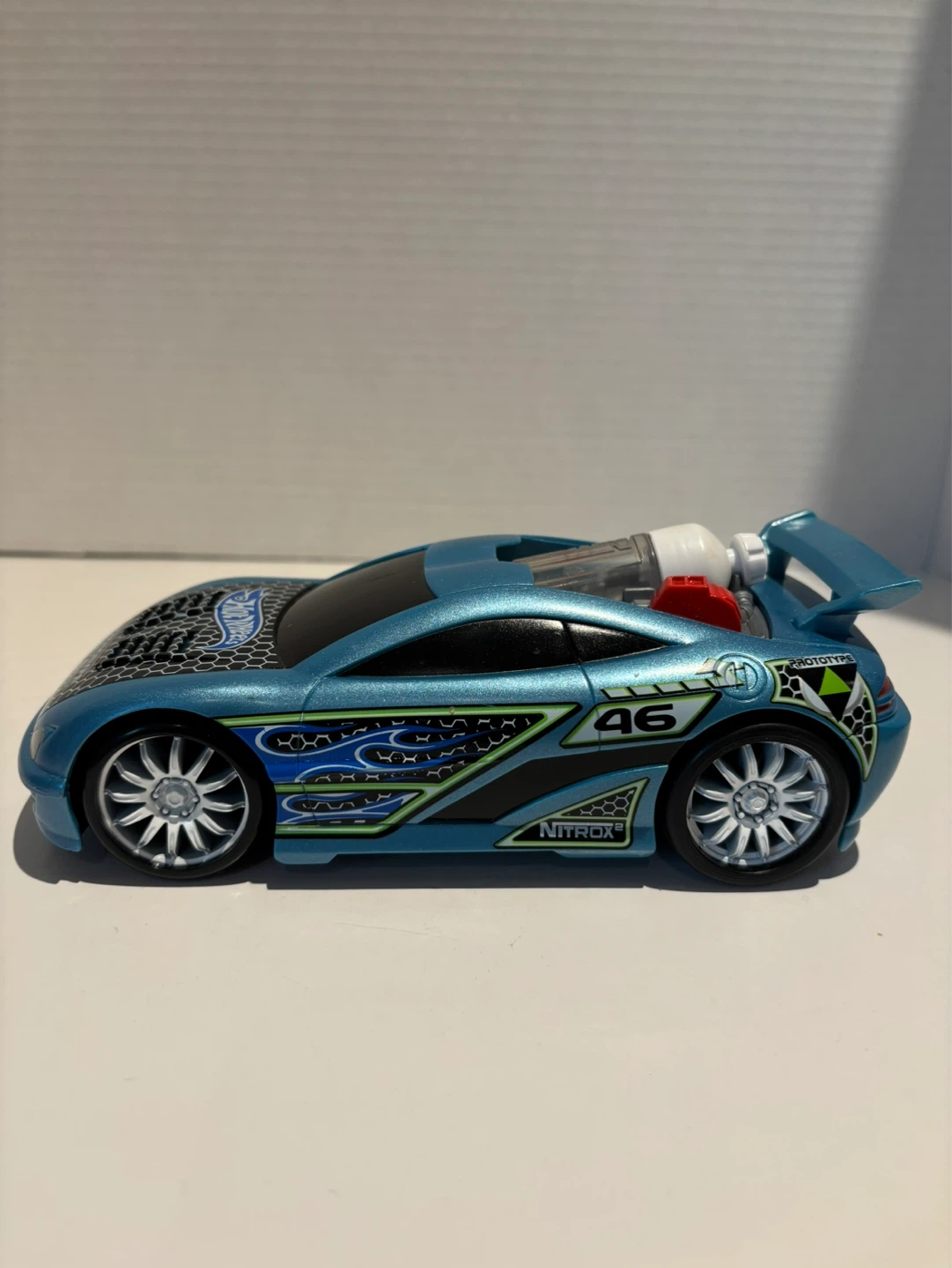 Hot Wheels Nitro-X Prototype Toy Car - photo 4