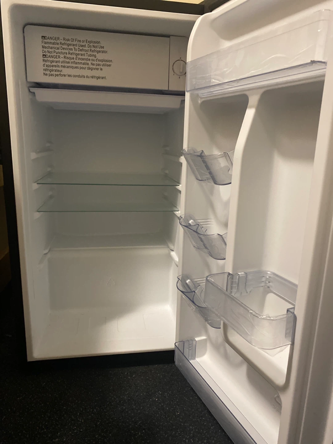 Hamilton Beach Mini Fridge - photo 2