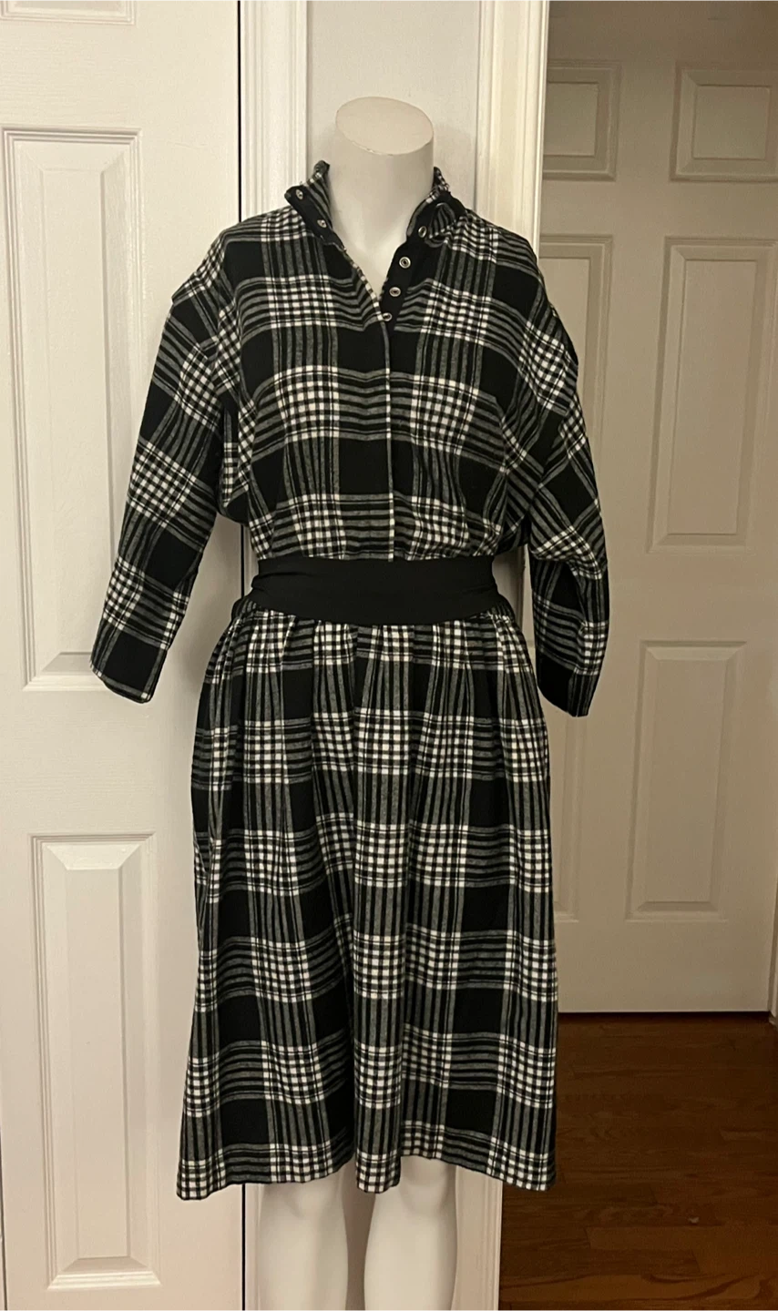 Pantel Plaid Dress - Montreal Canada - photo 5