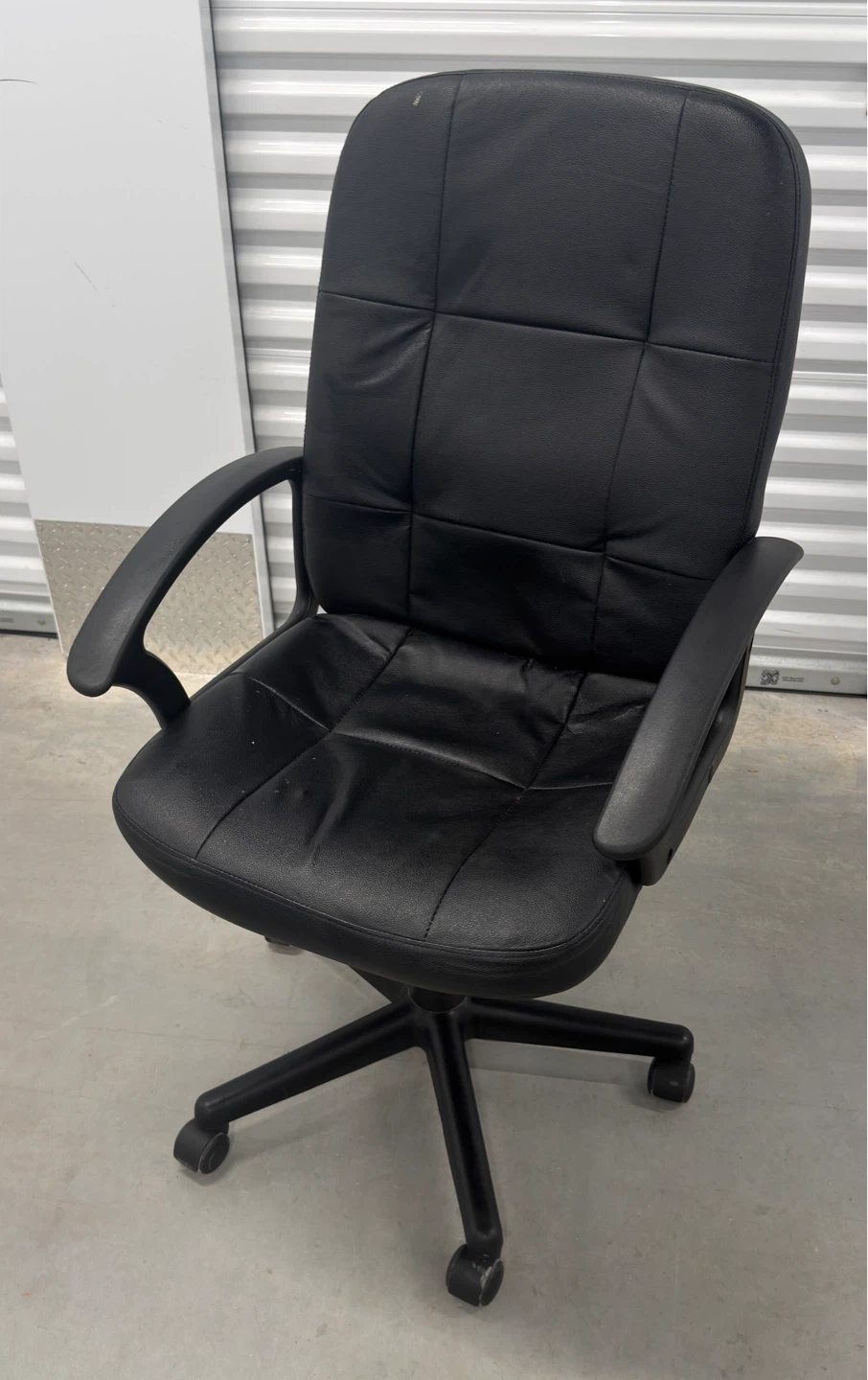 Black Leather Office Chair