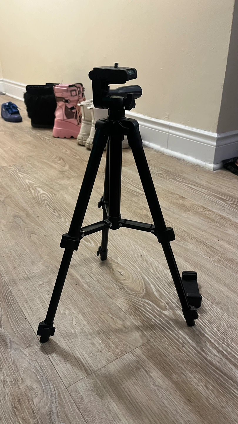 Black Tripod with Phone Mount - photo 3