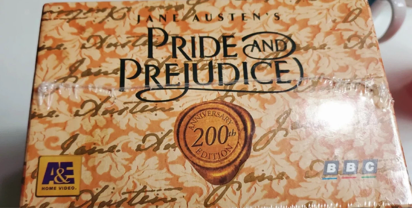 Pride and Prejudice 200th Anniversary Edition VHS Box Set - photo 4
