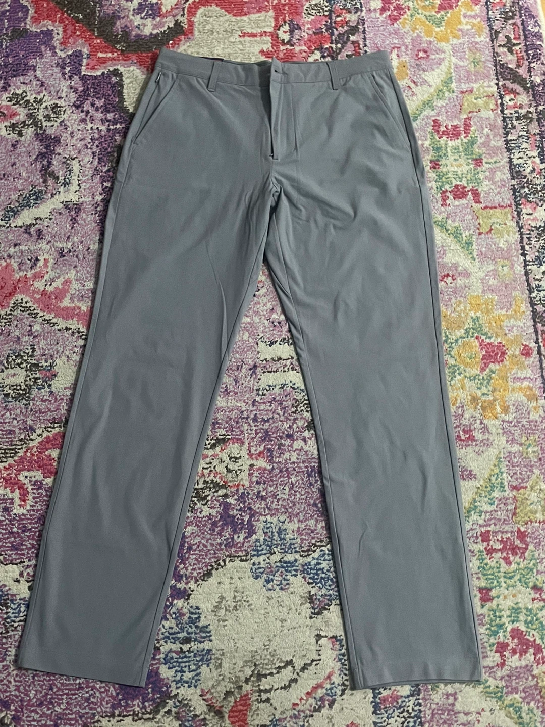 Modern Ambition Esteem Flexwarp Knit Pants Size 34x32 Grey