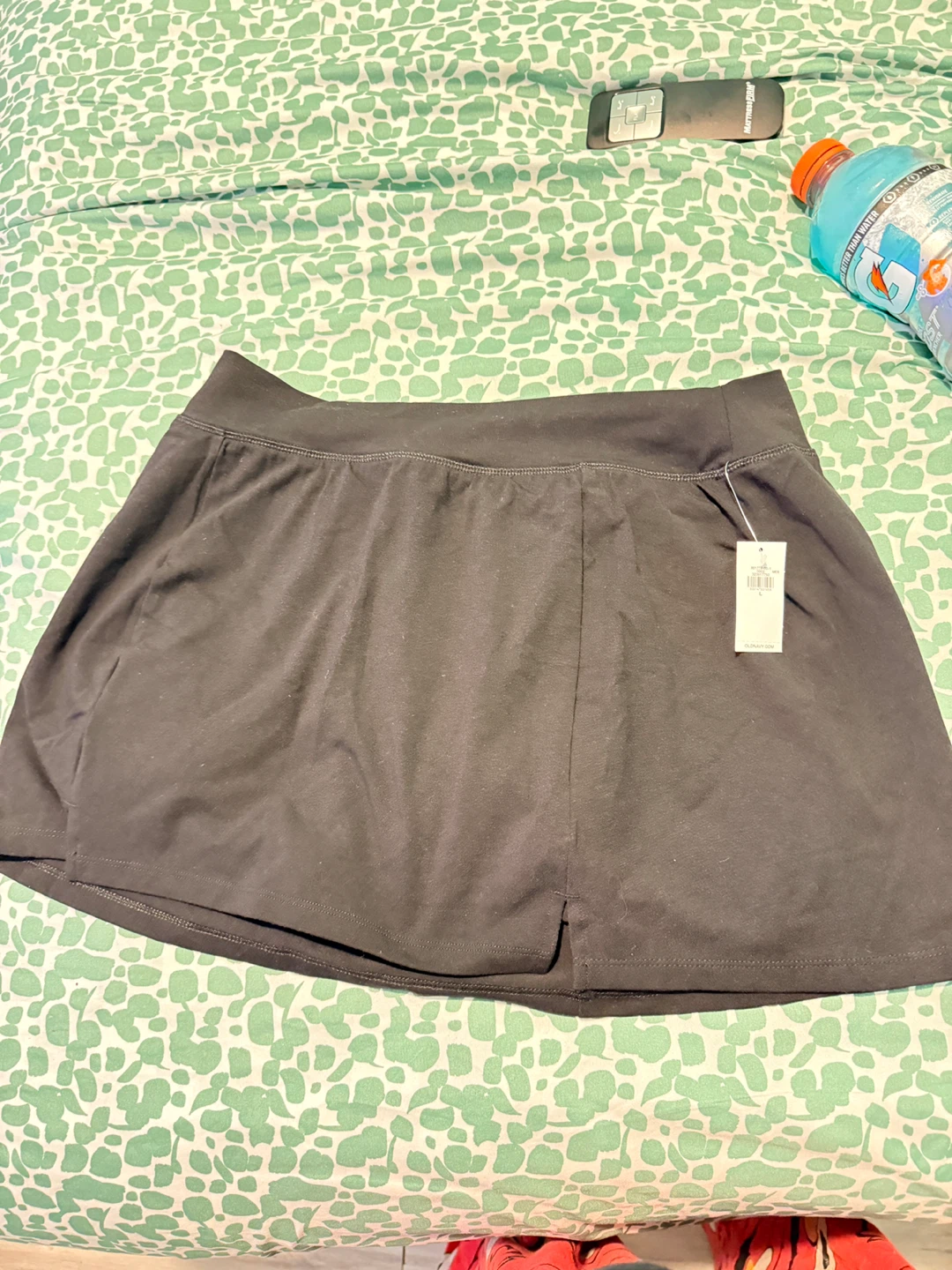 Old Navy Active PowerChill Black Skirt - Size L