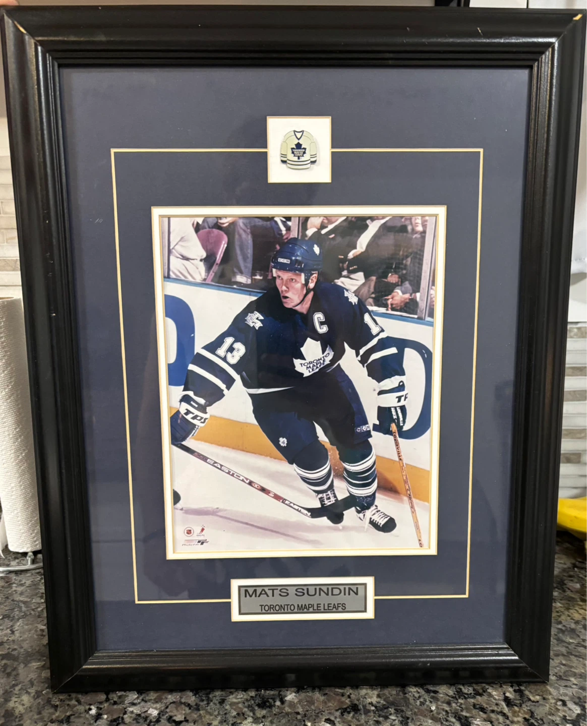 Framed Mats Sundin Toronto Maple Leafs Photo