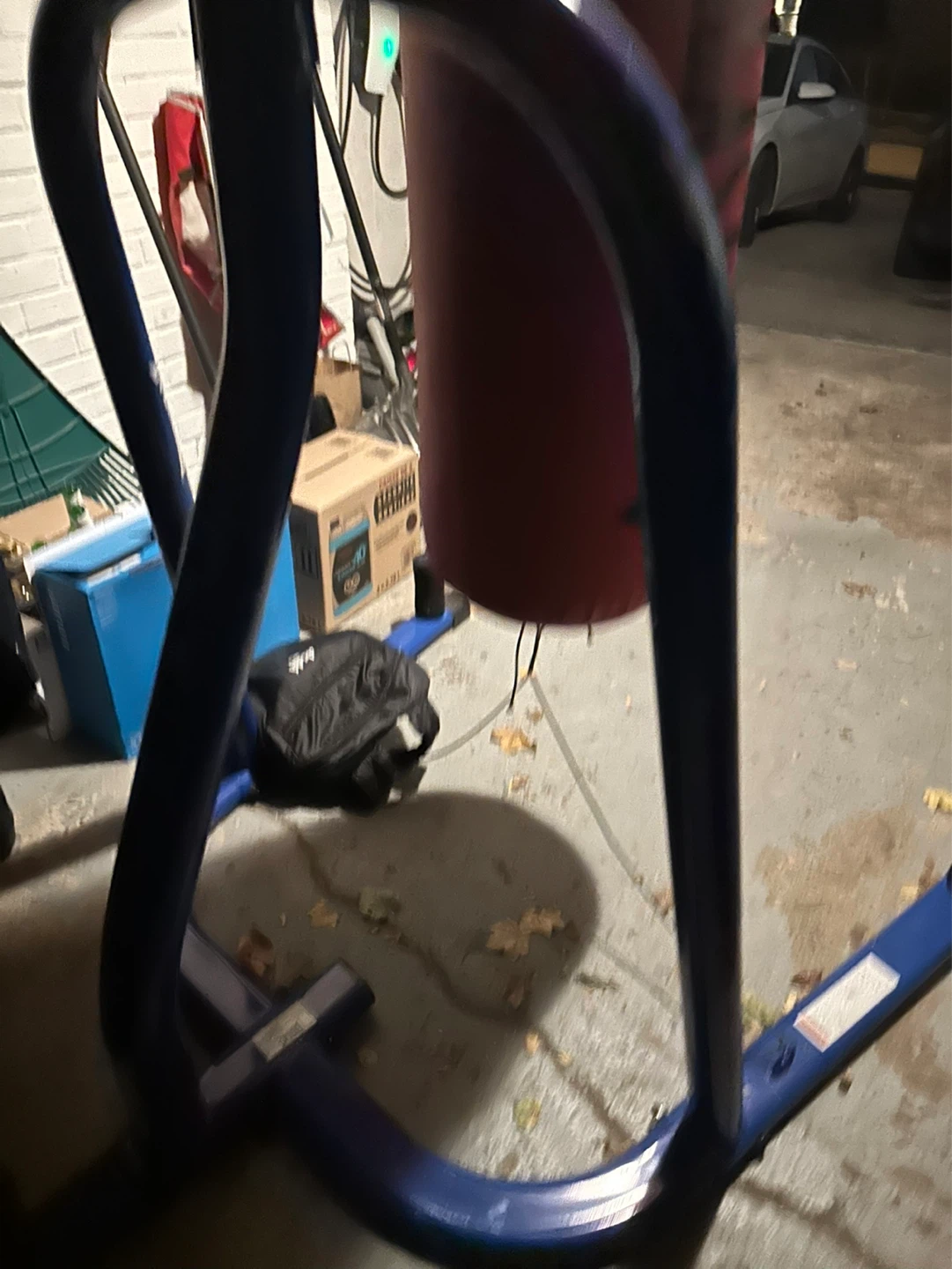 Everlast Punching Bag with Stand - photo 4