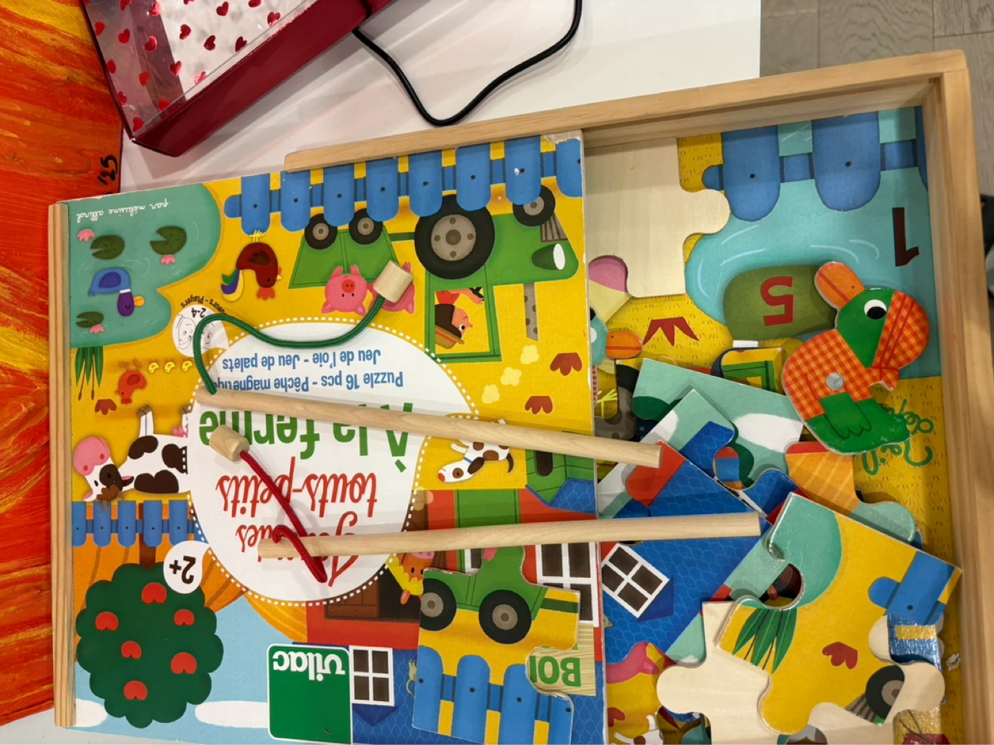 Vilac A la Ferme Magnetic Fishing Game and Puzzle