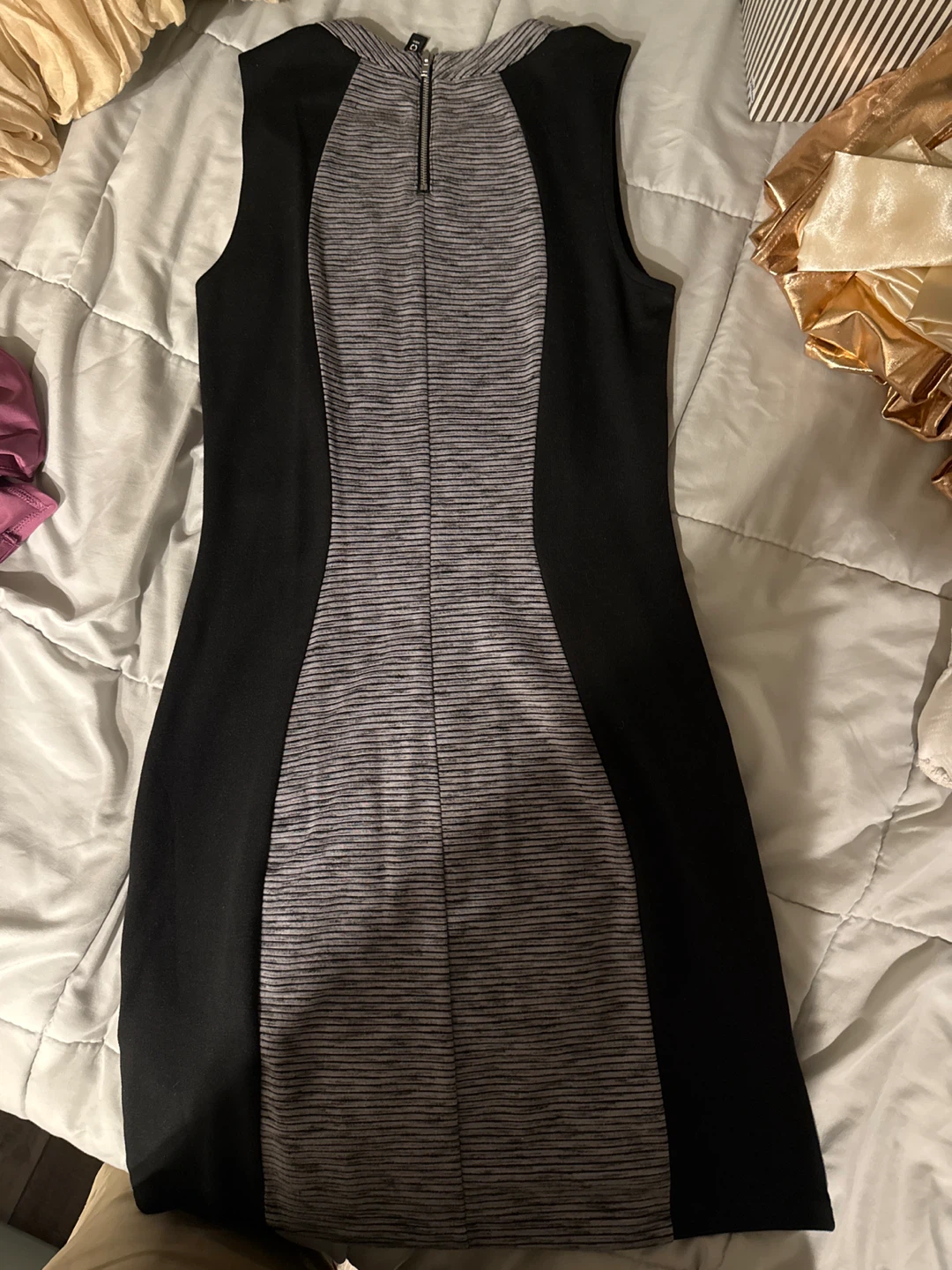 Sleeveless Sheath Dress - photo 2