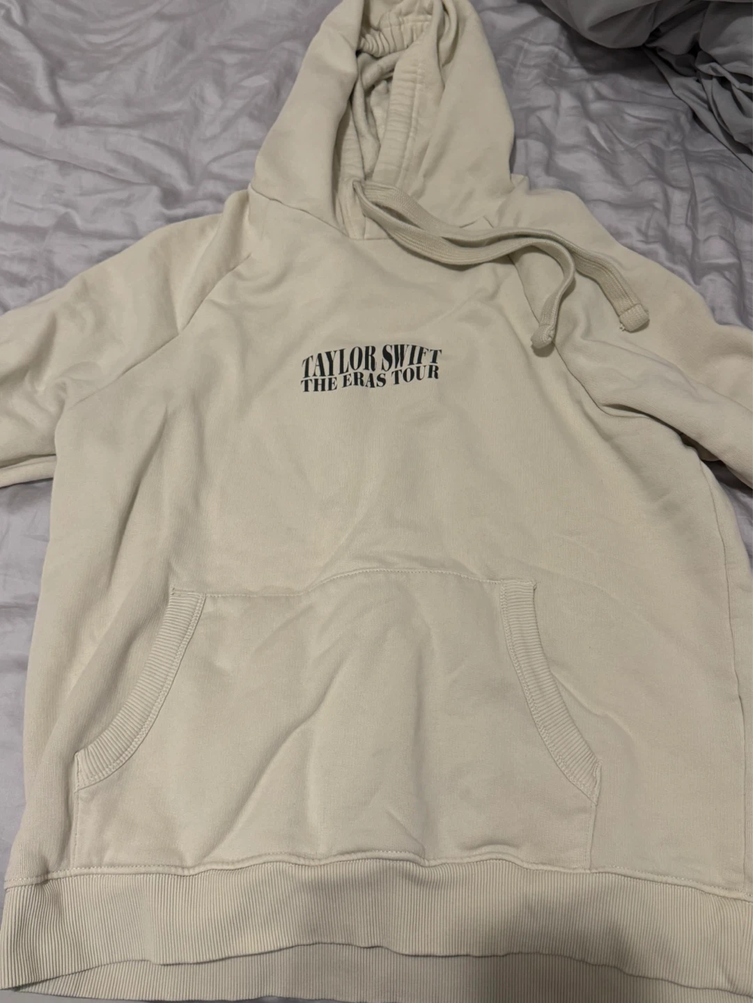 Taylor Swift Eras Tour Hoodie XS - photo 2