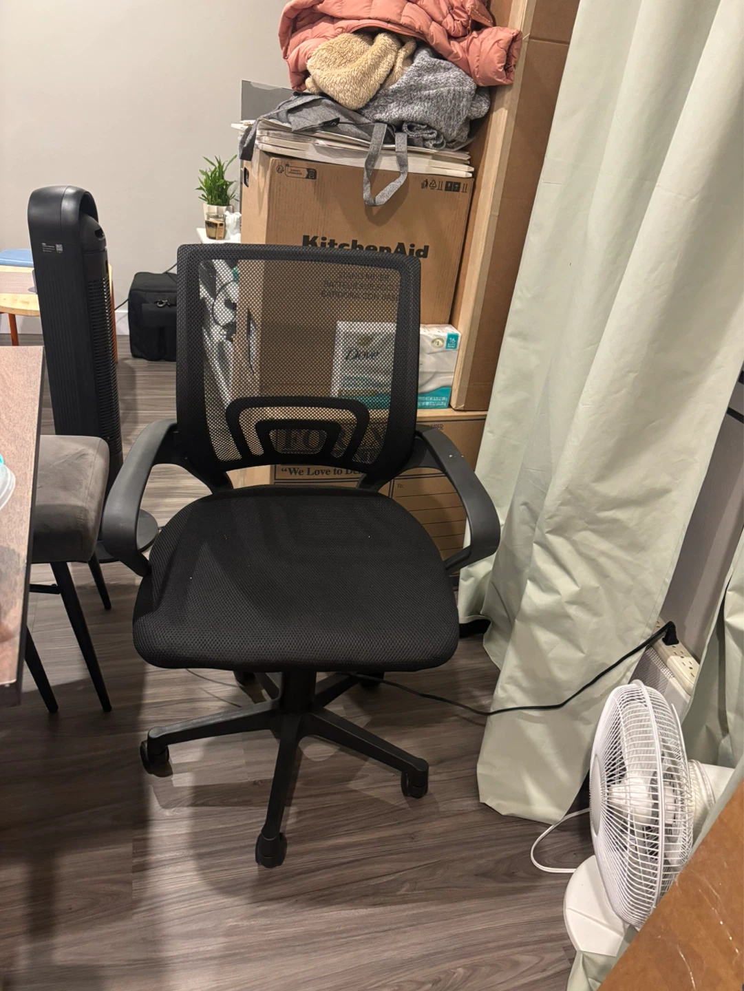 Black Mesh Office Chair