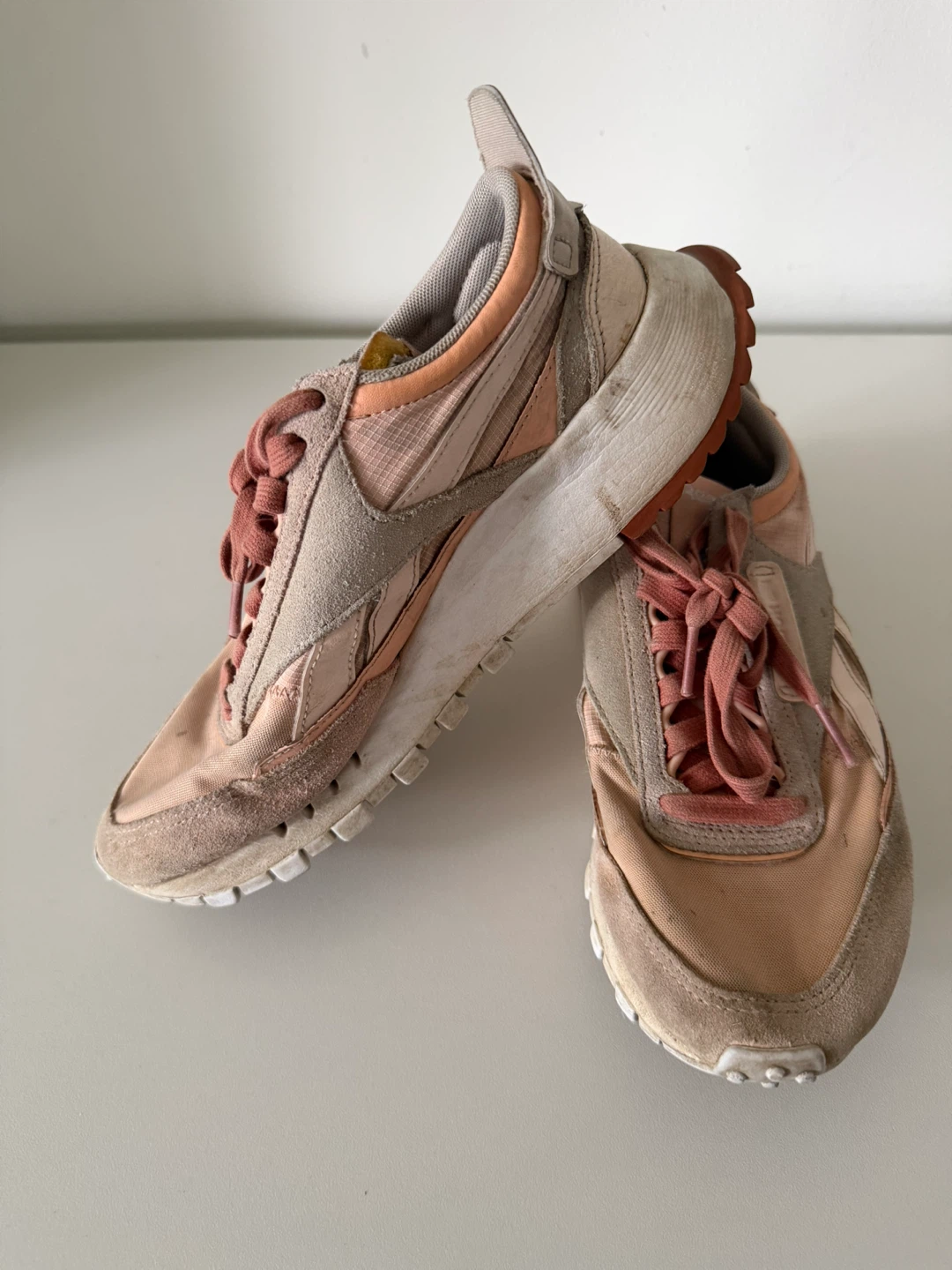 Sneakers Woman Girls / Size 6,5