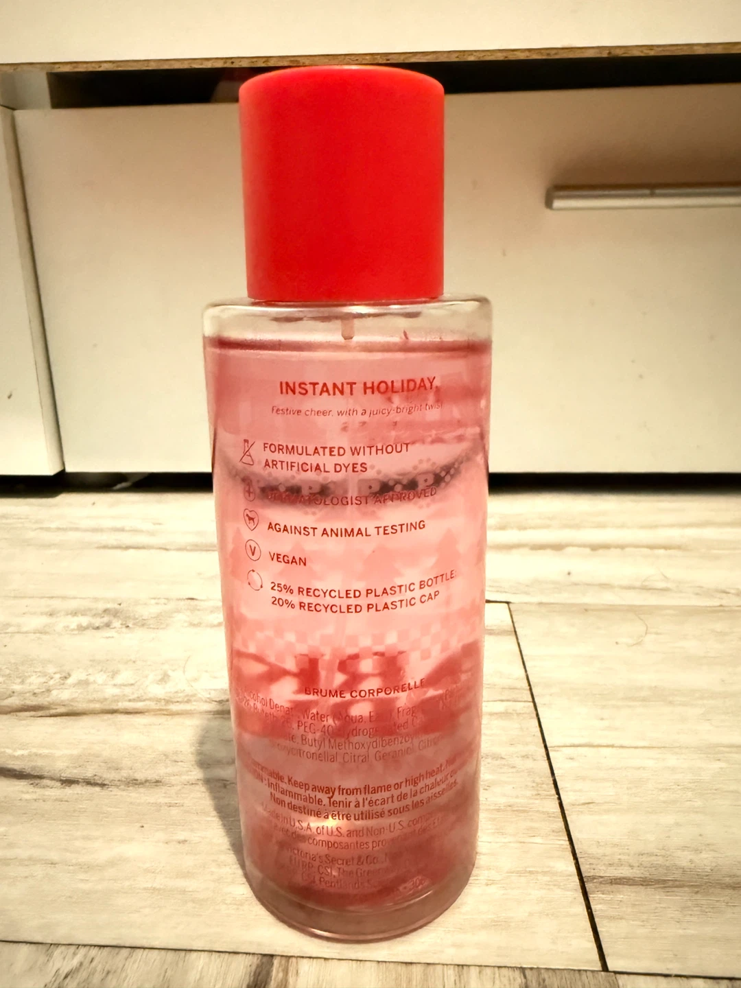 Victoria's Secret Pink Body Mist - Sparkle Berry - photo 2