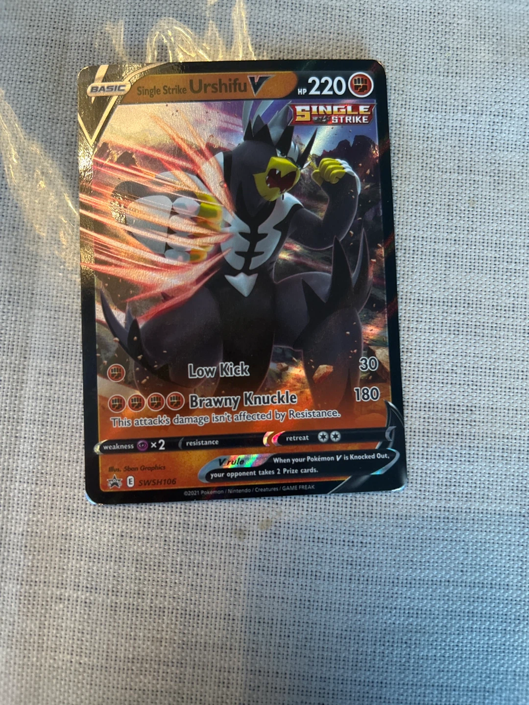 Pokémon Single Strike Urshifu V Trading Card